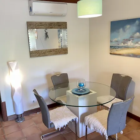 Coastal With Shared Pool *