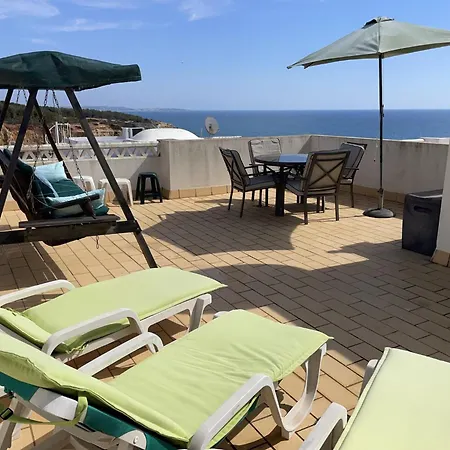 Coastal With Shared Pool *